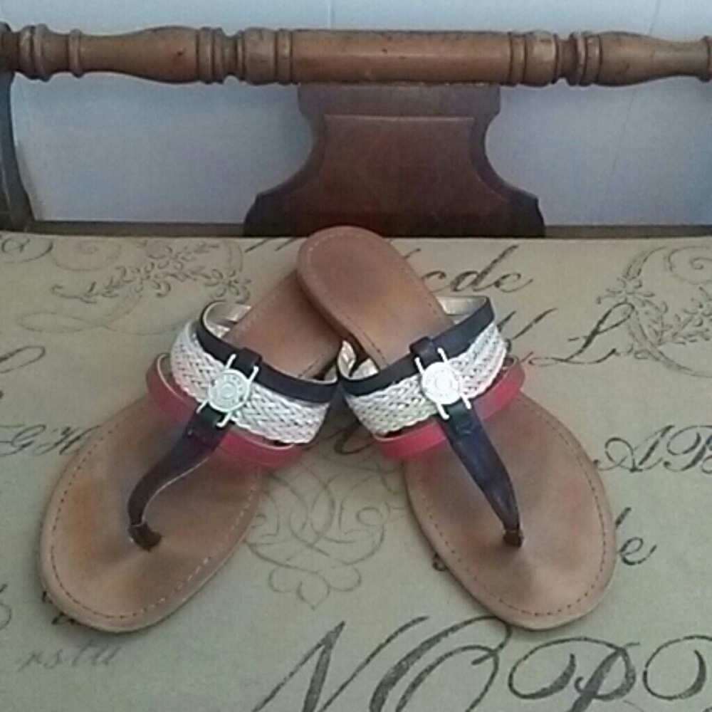 Tommy Hilfiger flip flops